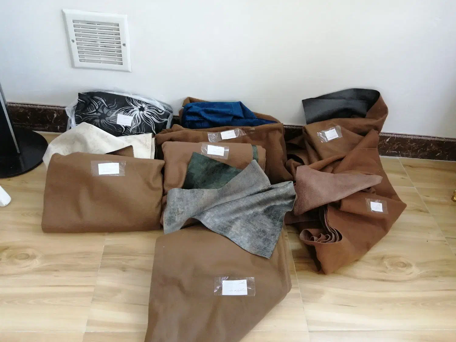 تیکه پارچه مبلی|لوازم خیاطی و بافتنی|قم, امامزاده ابراهیم|دیوار