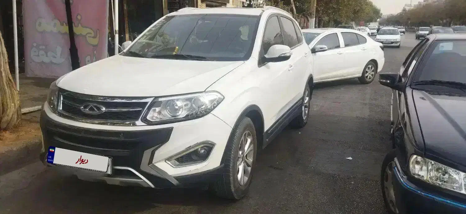 تیگو ۵ وارداتی مدل ۹۵ کم کار|خودرو سواری و وانت|شیراز, ارم|دیوار