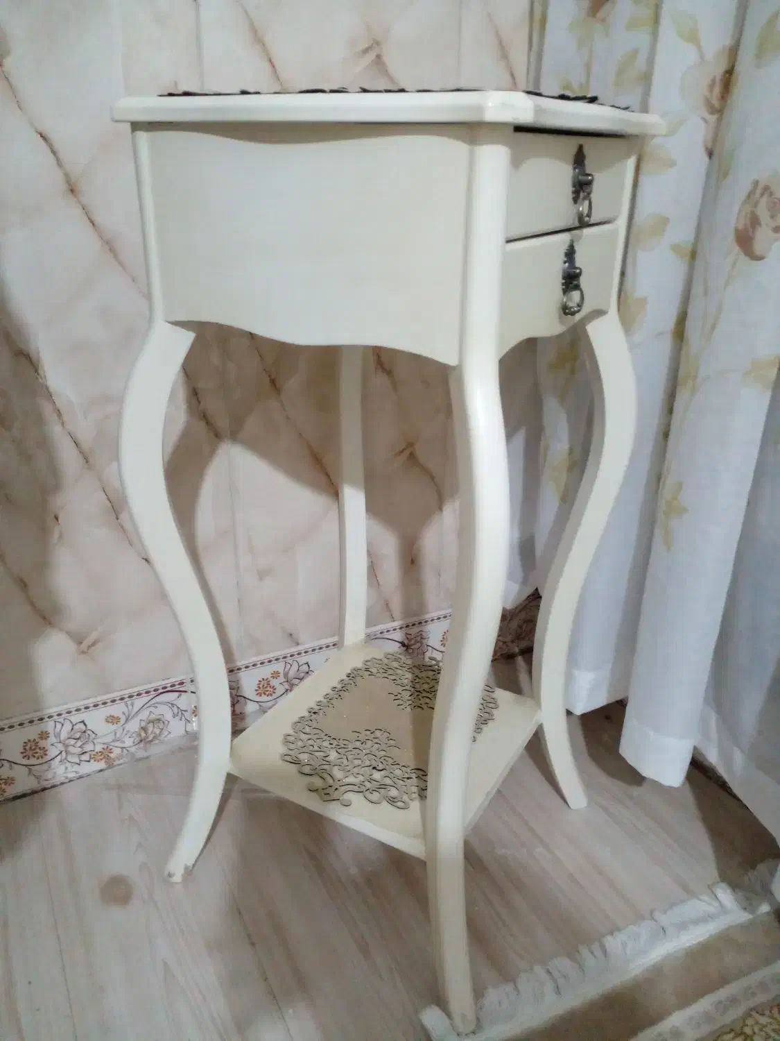 میزتلفن|میز تلفن|پیشوا, |دیوار