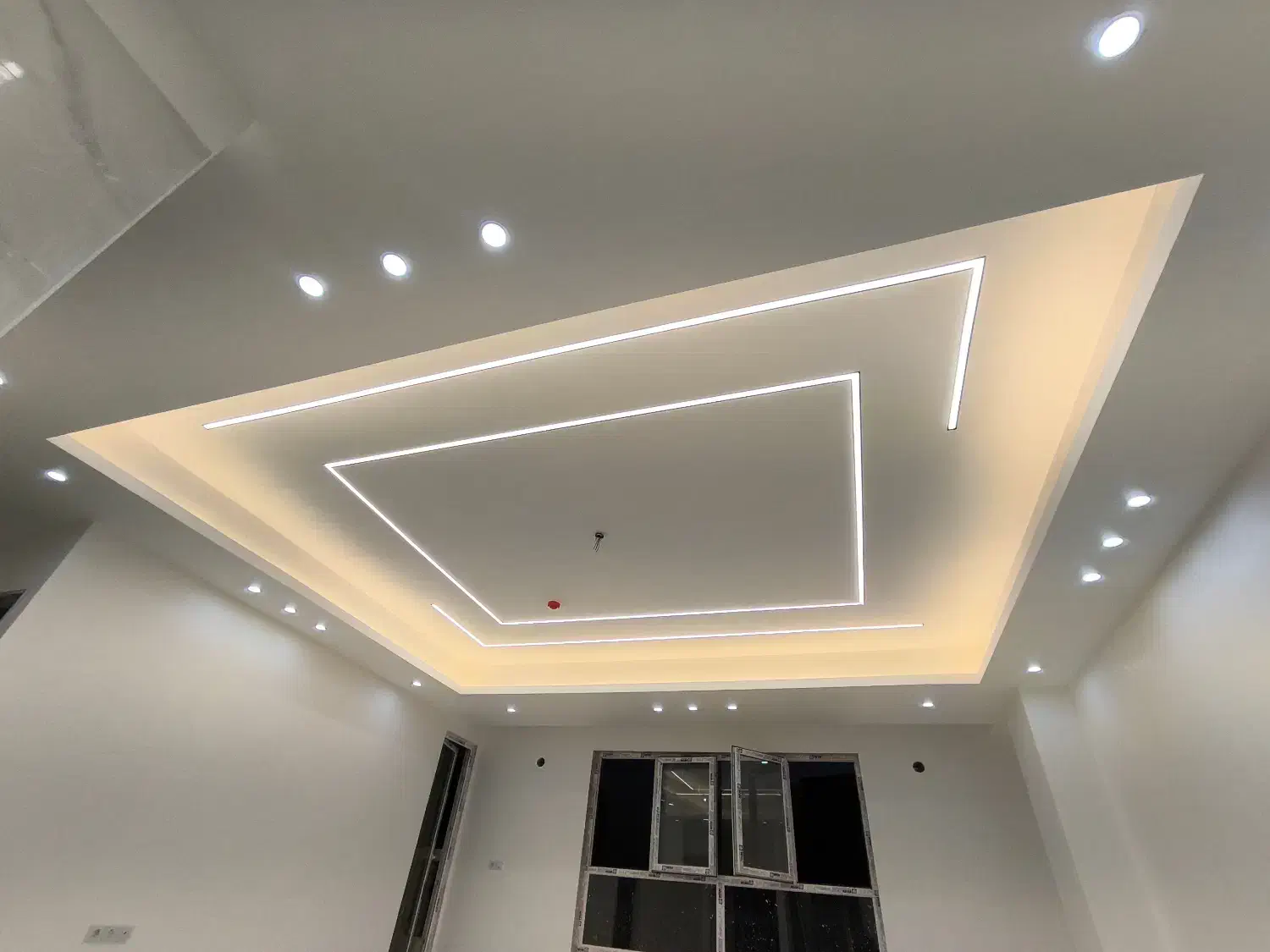 خدمات برقی ساختمان و...|خدمات پیشه و مهارت|آبیک, |دیوار