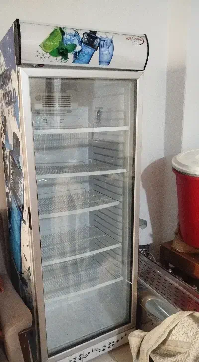 یخچال ایستاده سایز بزرگ|کافی‌شاپ و رستوران|بندرعباس, |دیوار