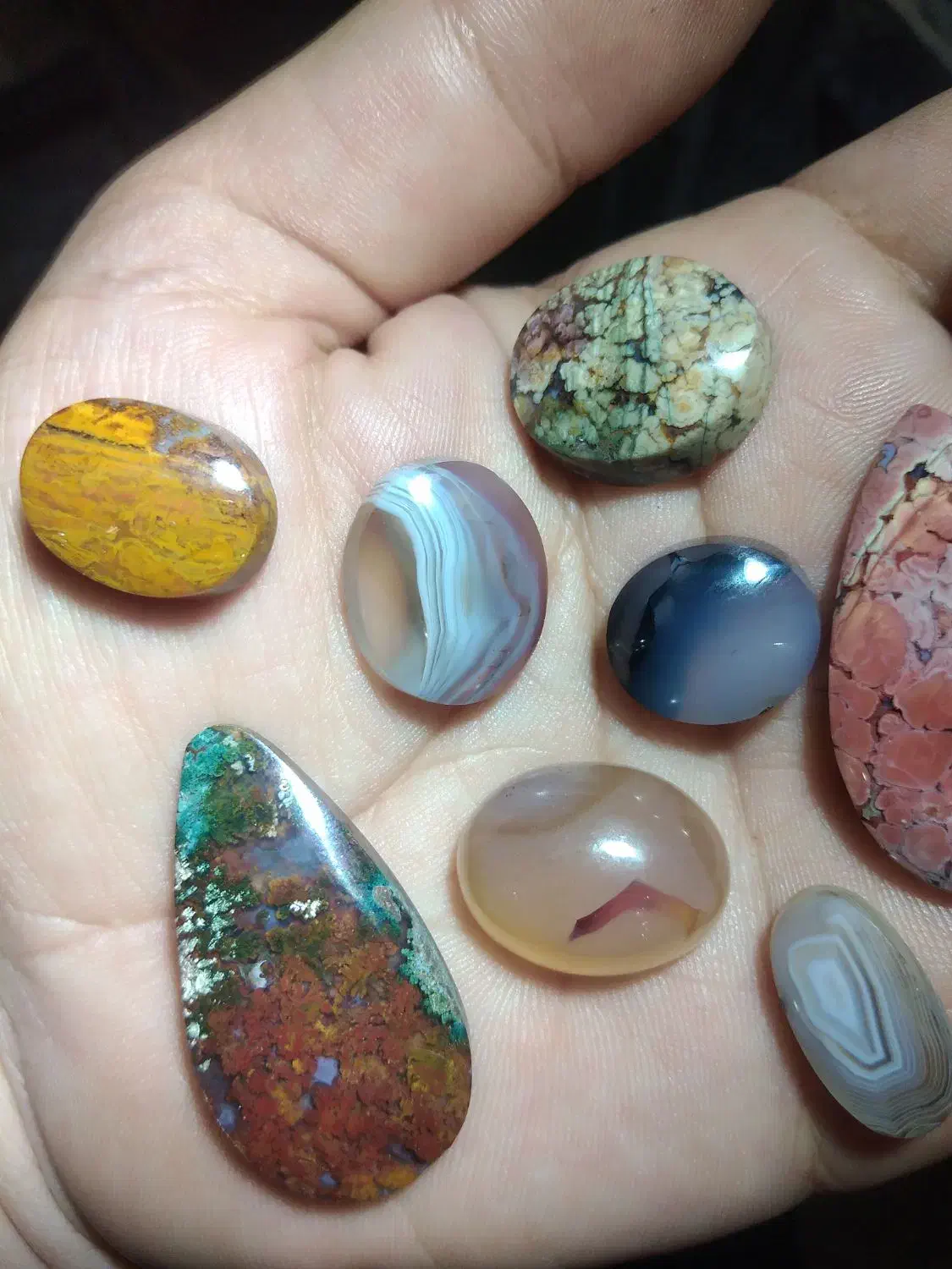 انواع نگین های زیبا|جواهرات|اندیمشک, |دیوار