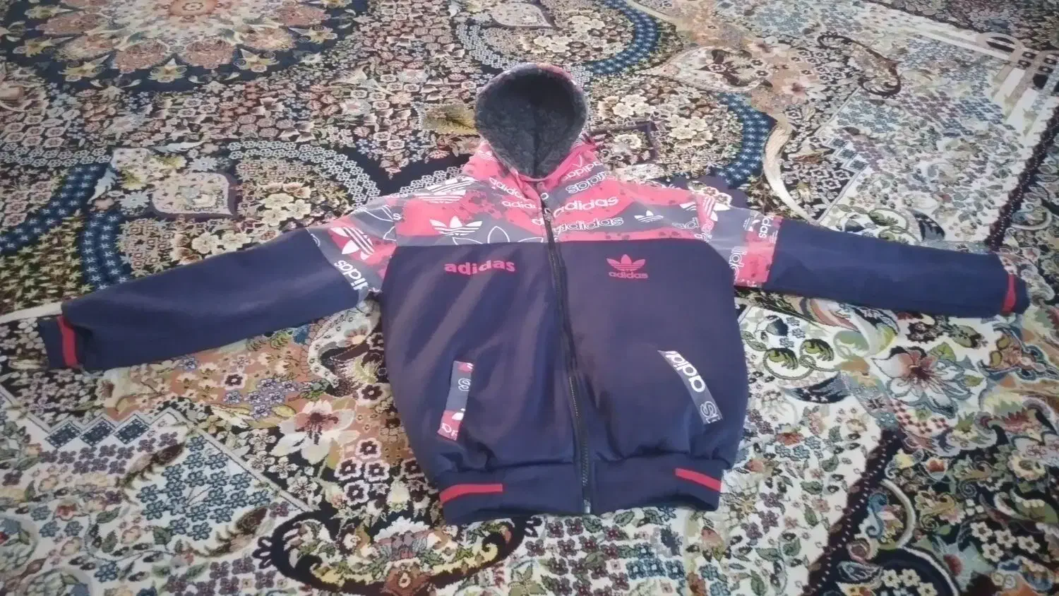 کت زمستانی نو با بهترین قیمت فقط۳۵۰تومان|لباس|زابل, |دیوار