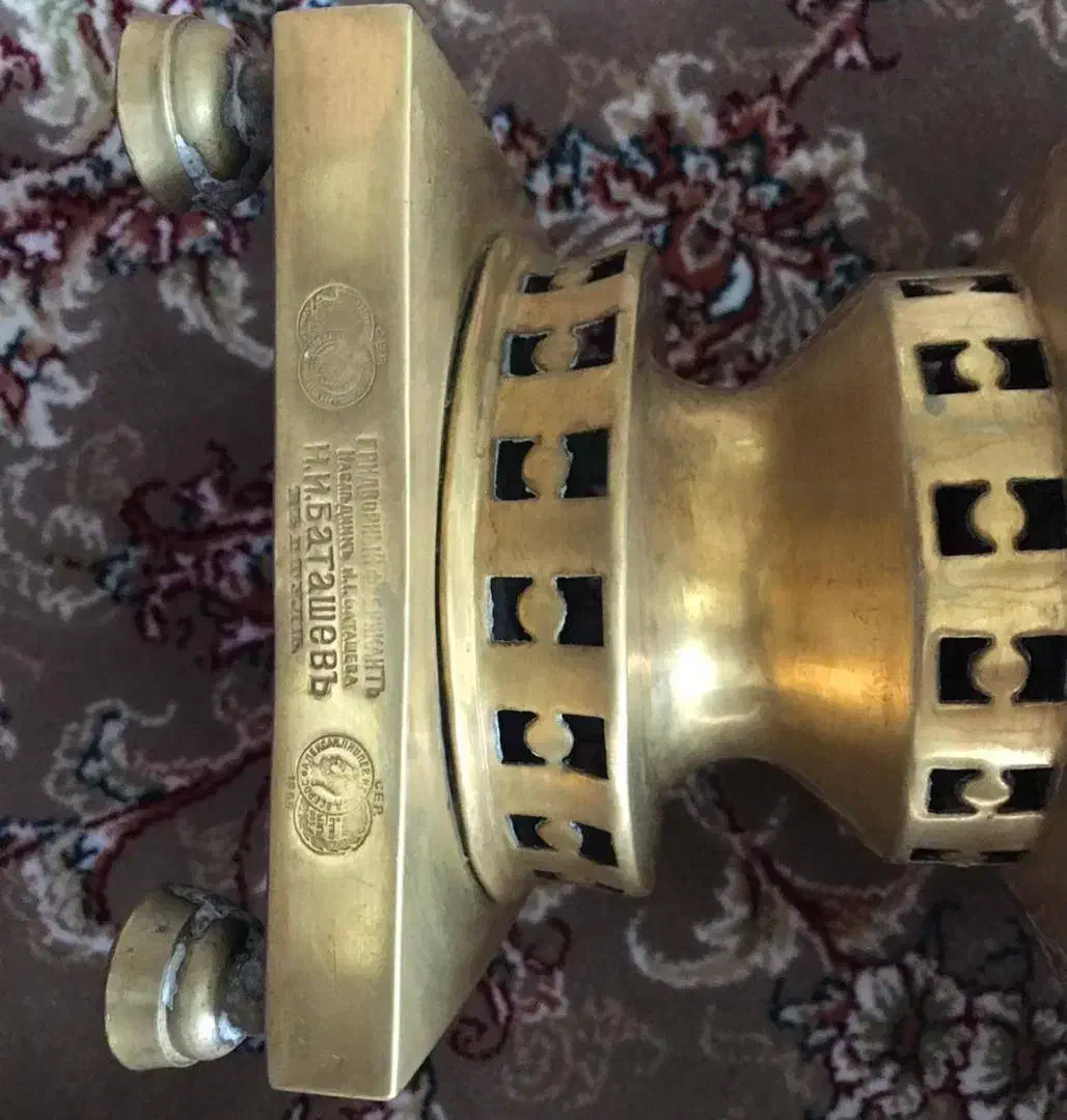 سماور اصل روسی ۱۳۰ سال پیش|کلکسیون اشیاء عتیقه|رشت, رودبارتان|دیوار