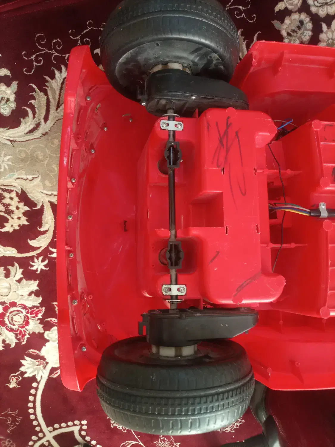 لوازم یدکی ماشین شارژی|اسباببازی بچه|تربتحیدریه, فرمانداری|دیوار