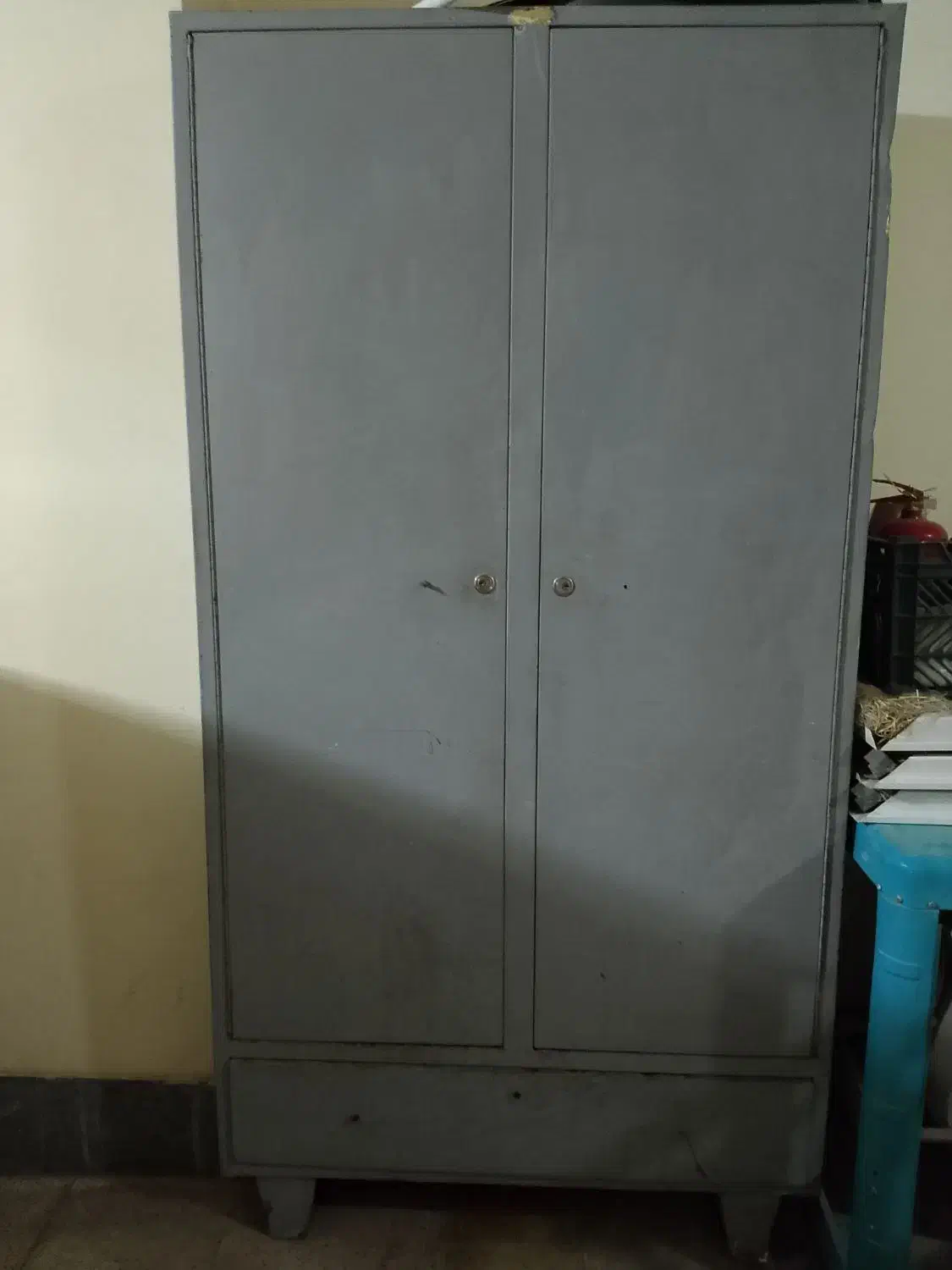 کمد فلزی|کتابخانه، شلف، قفسه‌های دیواری|تبریز, |دیوار