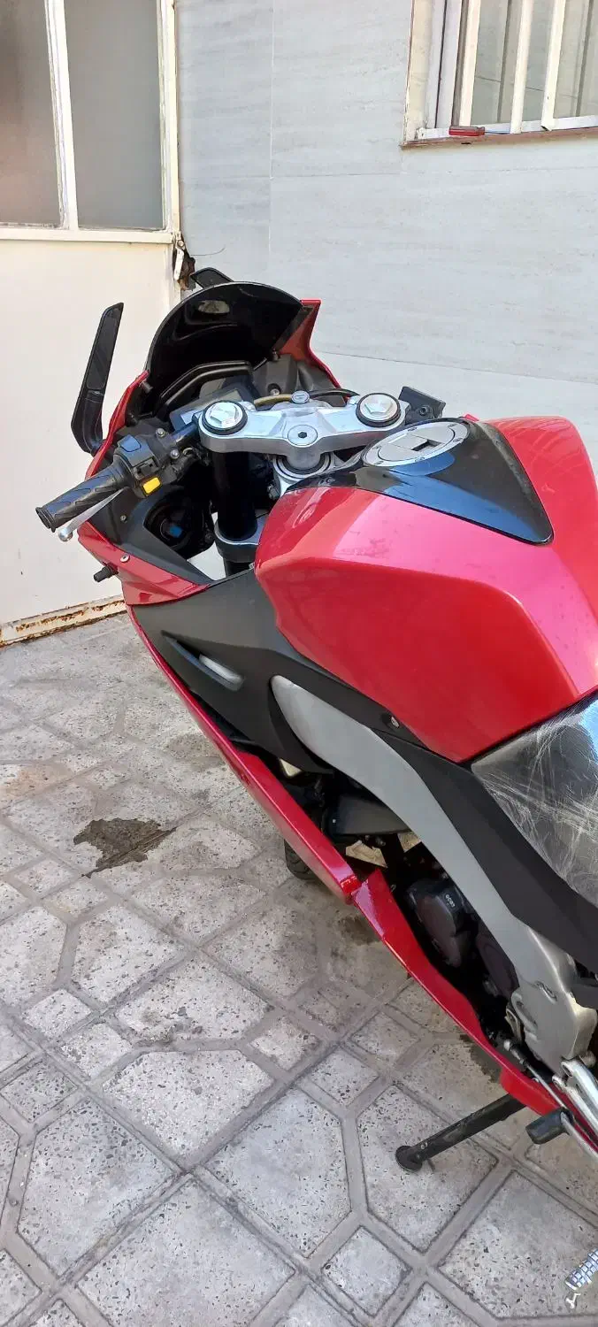 موتور جی پی آر|موتورسیکلت|کرج, گلدشت|دیوار