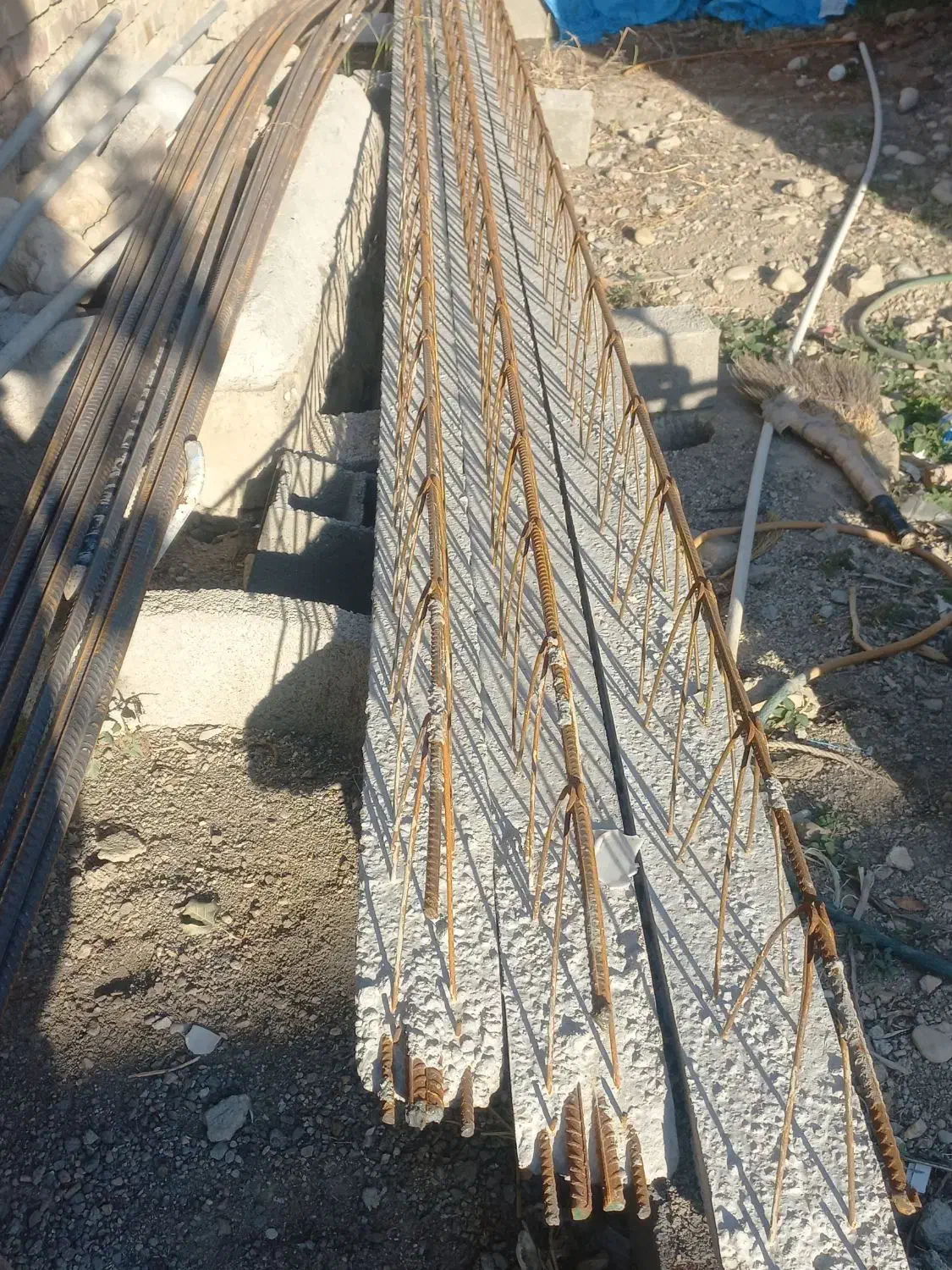 ۴ عدد تیرچه ۶مترو ۹۰|مصالح و تجهیزات ساختمان|گالیکش, |دیوار