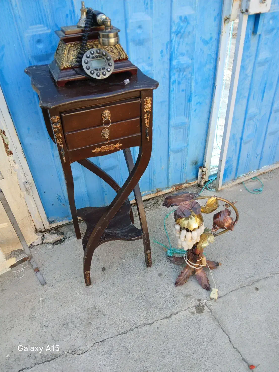 تلفن و میز تلفن|تلفن رومیزی|سنندج, |دیوار