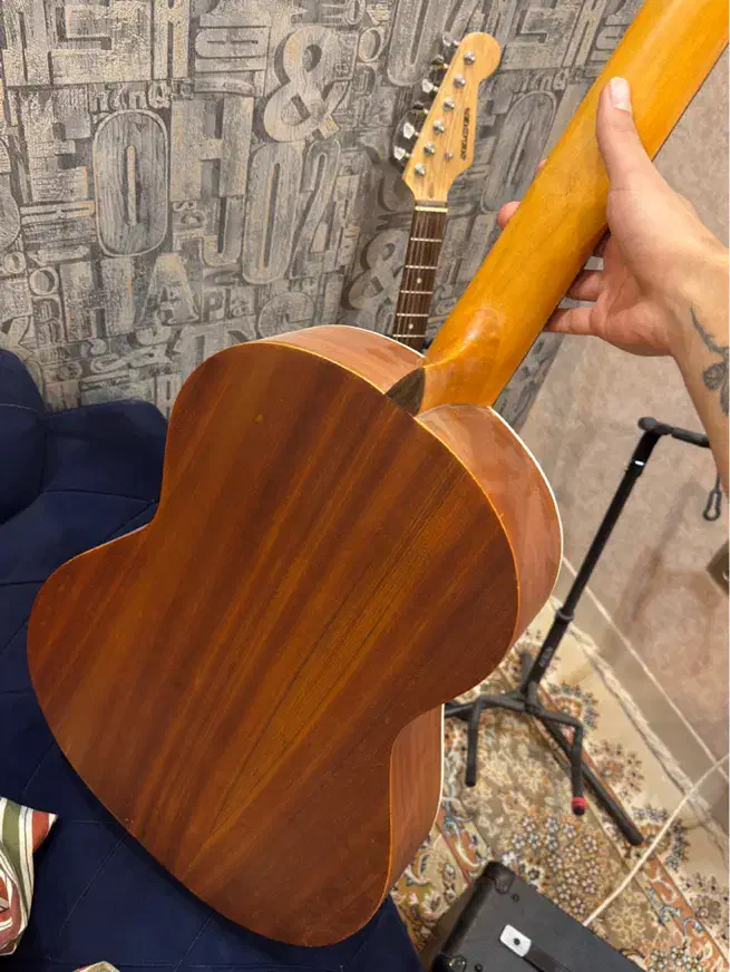 گیتار پارسی M5|گیتار، بیس، امپلیفایر|اصفهان, سروستان|دیوار