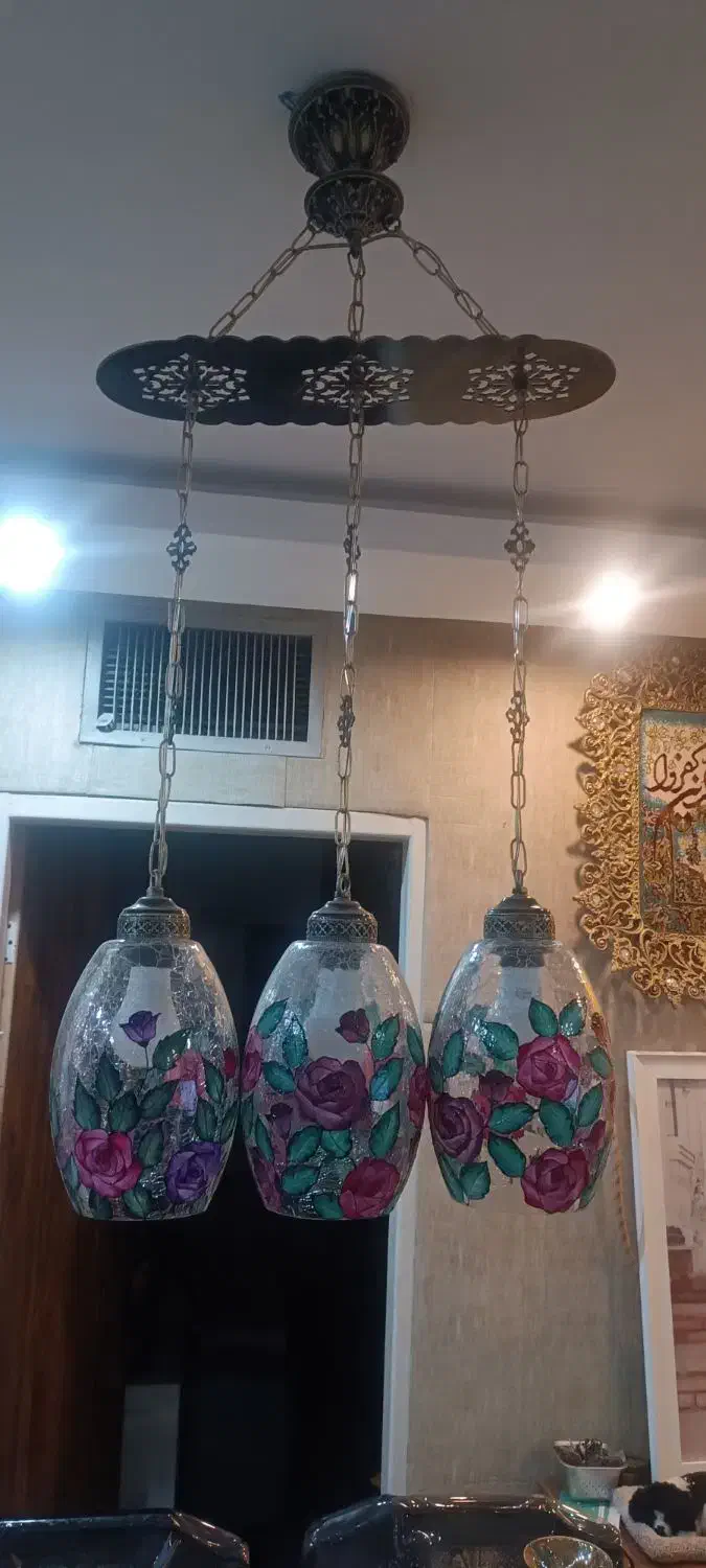 لوستر طرح سنتی بسیار زیبا در حد نو|لوستر و چراغ آویز|فردیس, شهرک گلها|دیوار