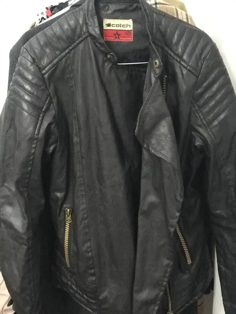 کاپشن چرم|لباس|مراغه, |دیوار