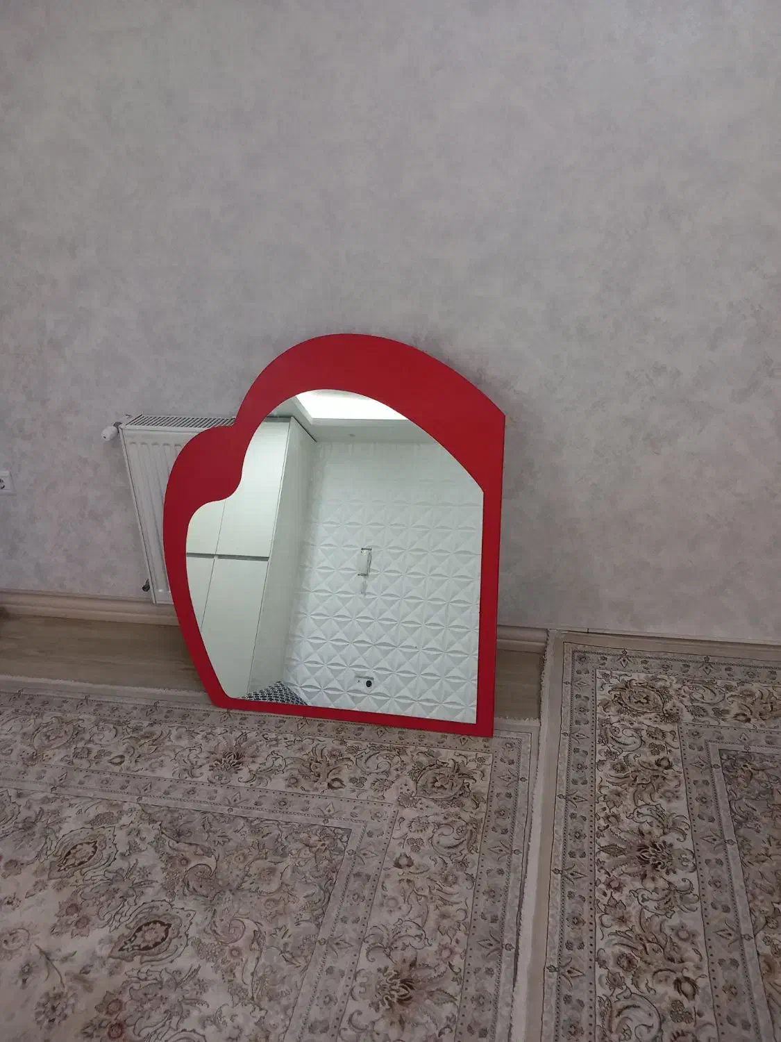 آیینه سالم|آینه|زنجان, |دیوار