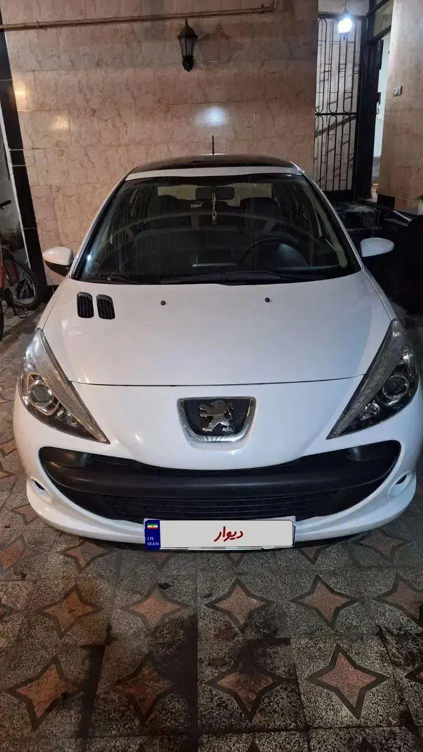 ۲۰۷ پانا|خودرو سواری و وانت|رشت, منظریه|دیوار