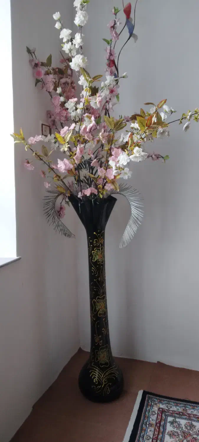 گل و گلدان بزرگ|گل مصنوعی|سراب, |دیوار