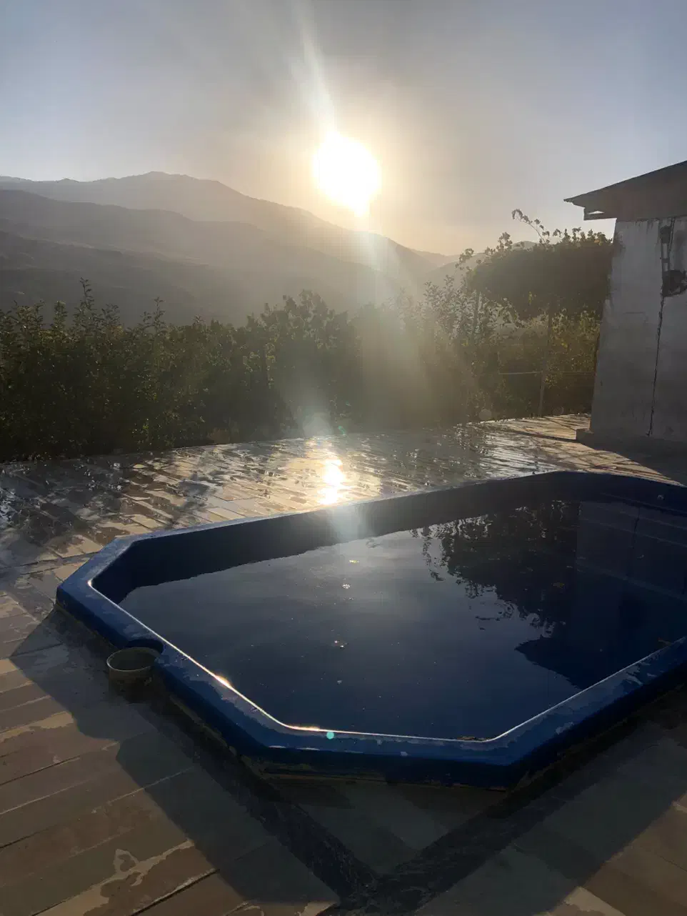 اجاره ویلا|اجارهٔ کوتاه‌مدت ویلا و باغ|بروجرد, |دیوار