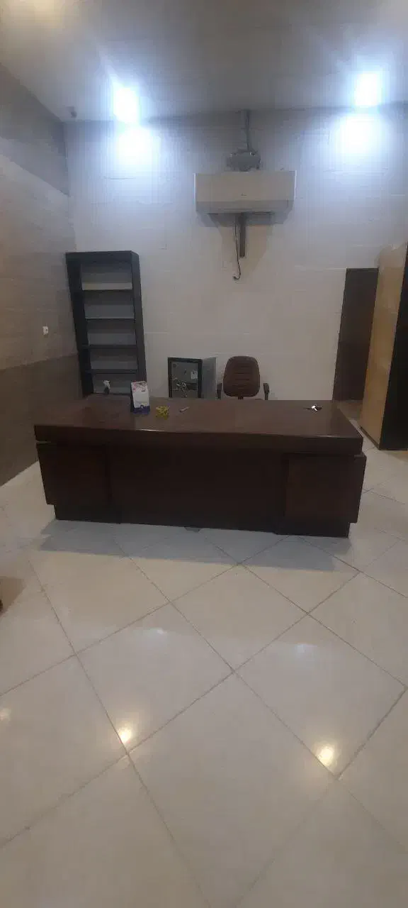میز مدیریت|مبلمان اداری|یزد, |دیوار