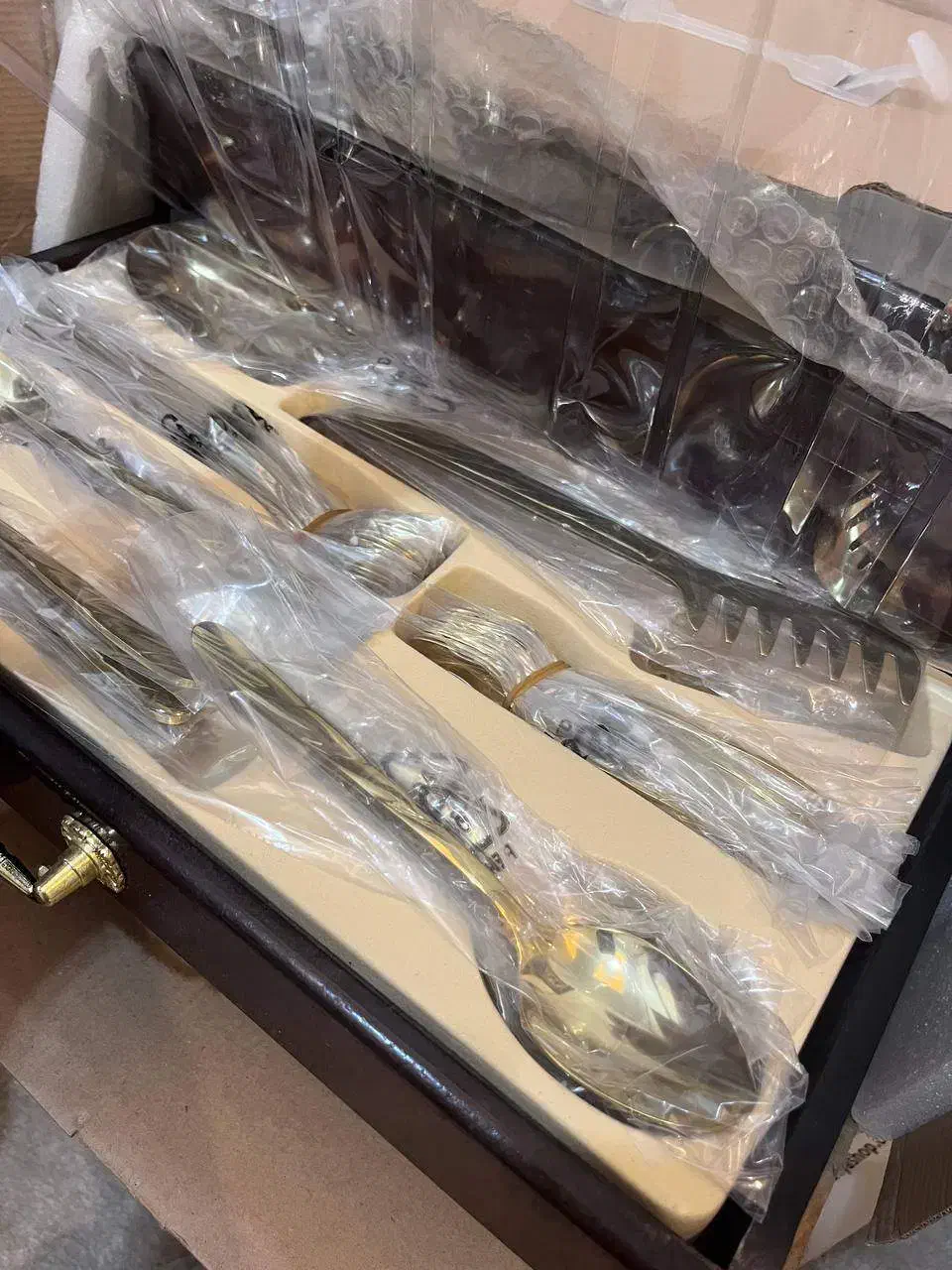 سرویس قاشق و چنگال143 پارچه دارلینگتون(Darlington)|ظروف سرو و پذیرایی|تهران, تهرانپارس غربی|دیوار