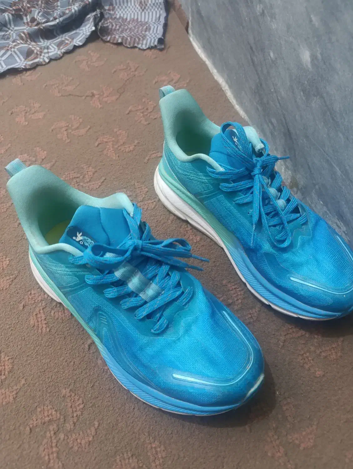 کتونی اورجینال هوکا|کیف، کفش، کمربند|قم, شهرک مهدیه (مدرس)|دیوار