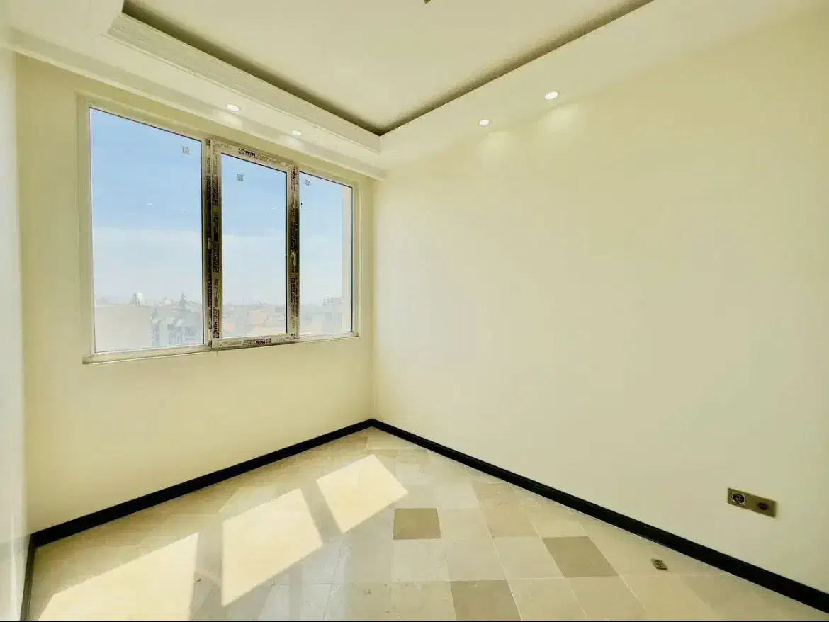 ۱۲۰متر ۲ خواب نوساز فلکه اول تهرانپارس