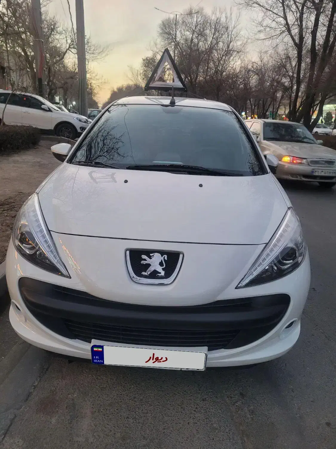 207فلز|خودرو سواری و وانت|اصفهان, شاهد|دیوار