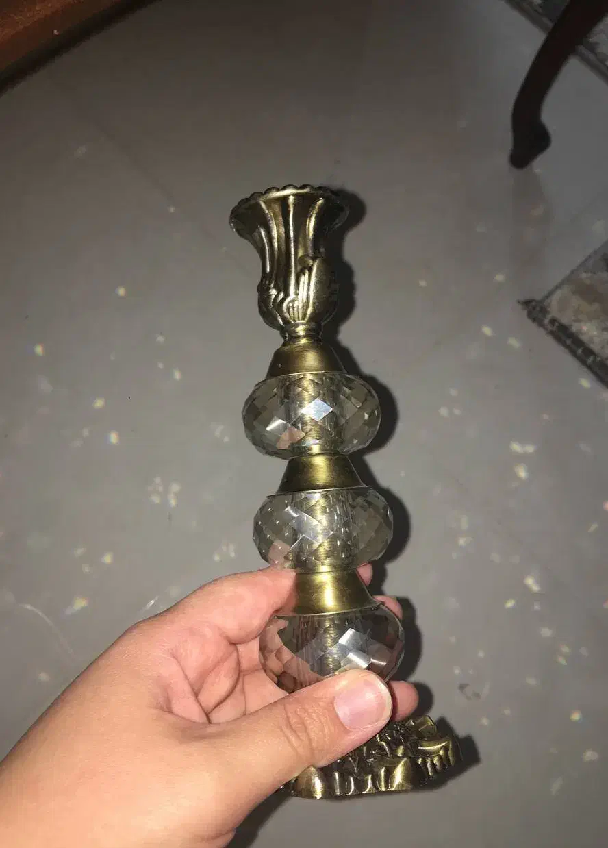 اینه و شمعدان|آینه|تهران, سلسبیل شمالی|دیوار