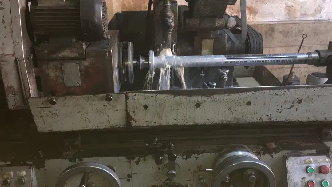 دستگاه سنگ محور لهستان|ماشینآلات صنعتی|چهاردانگه (تهران), |دیوار