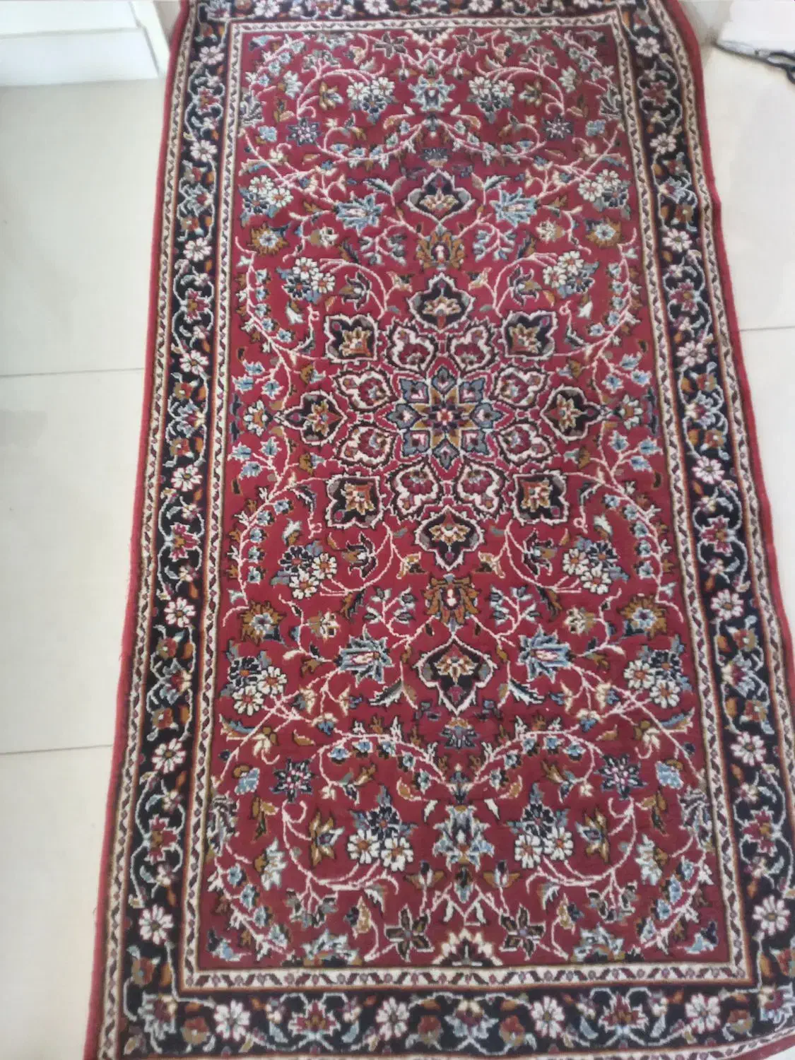 کناره و فرش ذستبافت و ماشینی|فرش|تبریز, |دیوار