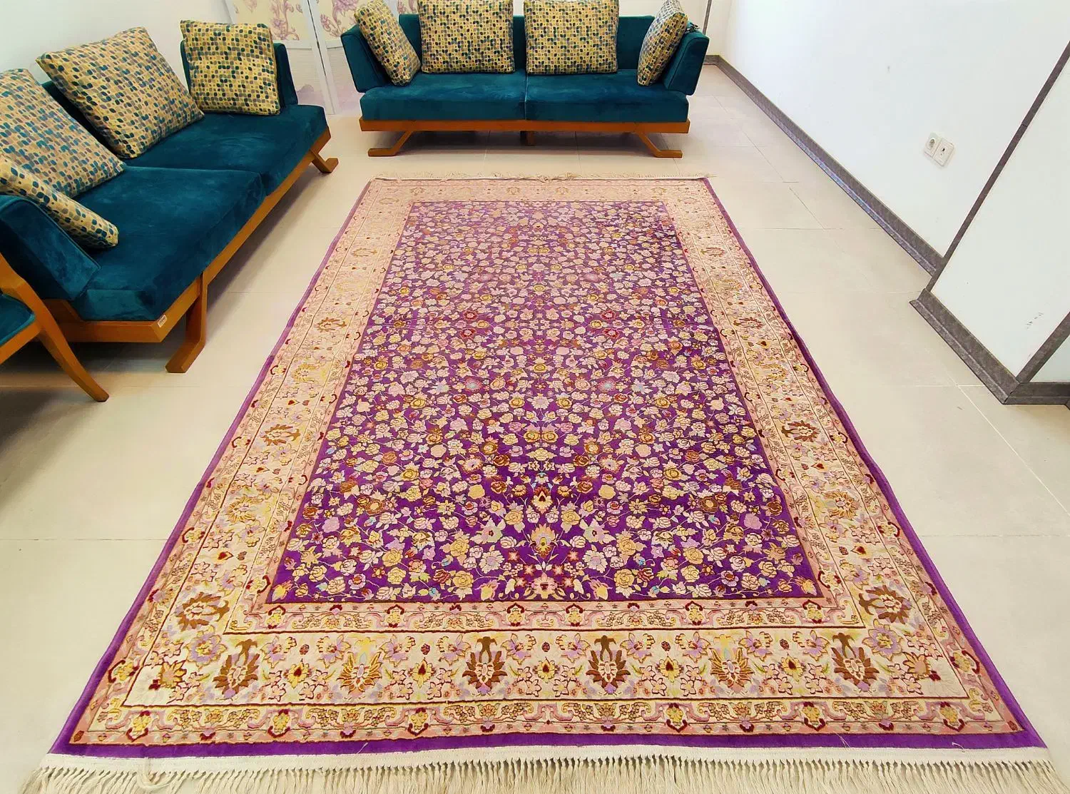 فرش ۶ متری ابریشم ماشینی شفقی تبریز ۱۰۰۰ شانه|فرش|کرج, فاز ۳ مهرشهر|دیوار