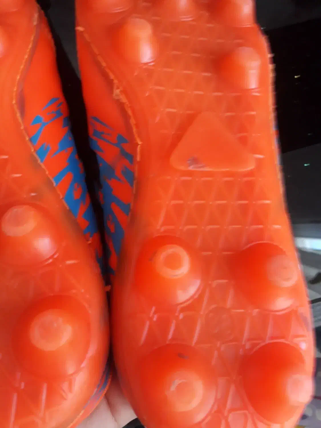 کفش چمن سایز ۳۸|کیف، کفش، کمربند|گلبهار, شهر جدید گلبهار|دیوار