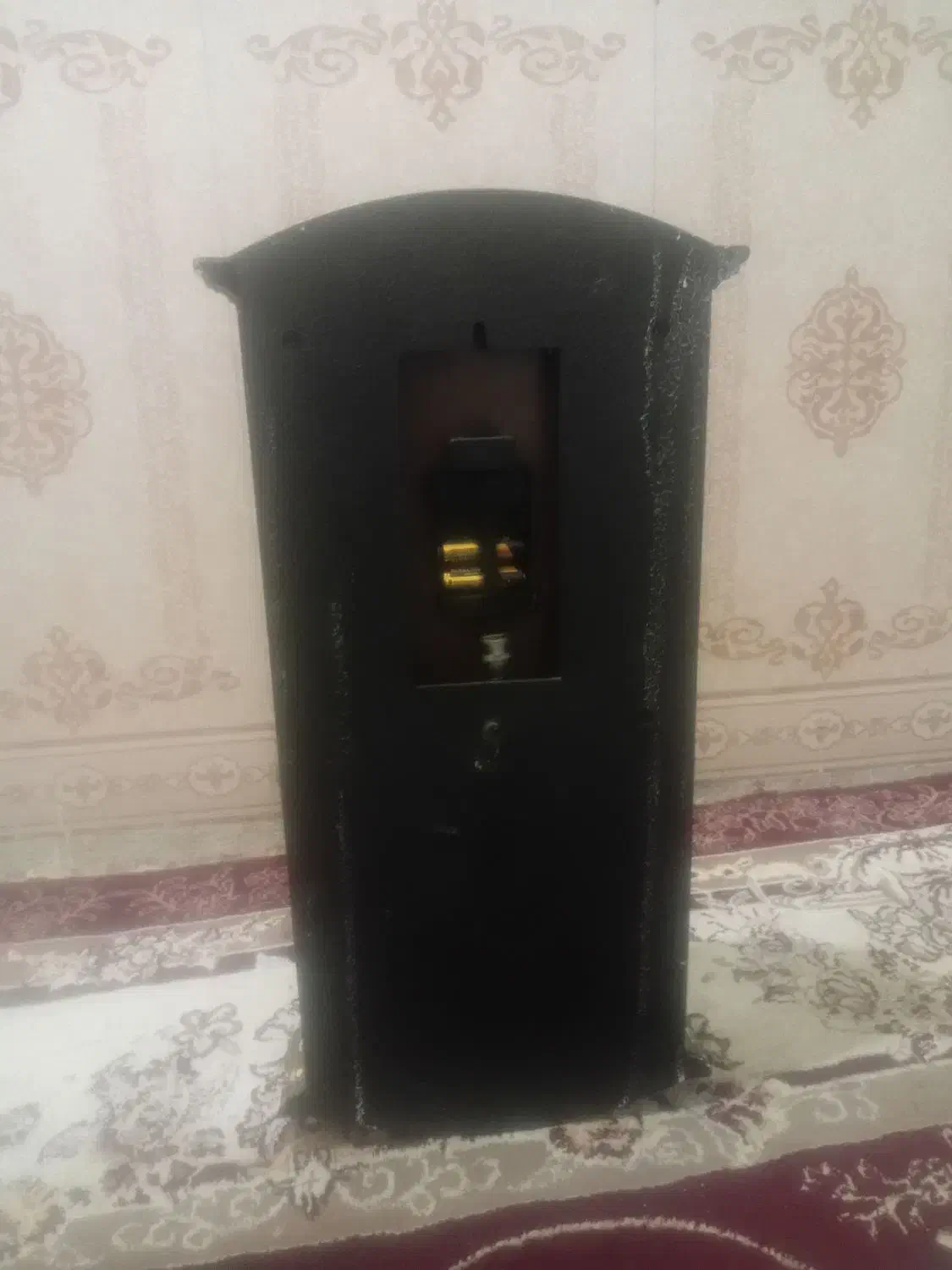 ساعت دیواری|ساعت دیواری و تزئینی|صحنه, |دیوار