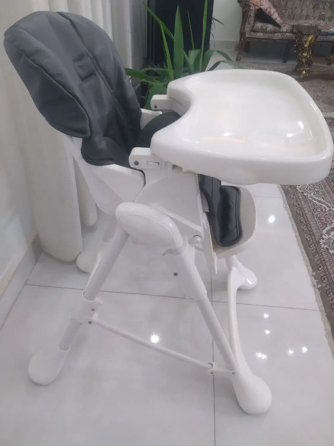 سلام صندلی غذای کودک|میز و صندلی غذاخوری|گلبهار, شهر جدید گلبهار|دیوار