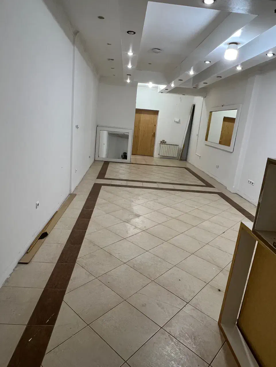 رهن و اجاره دفتر کار اداری یا تجاری ۶۰ متری|اجارهٔ دفتر کار، اتاق اداری، مطب|کرمان, |دیوار