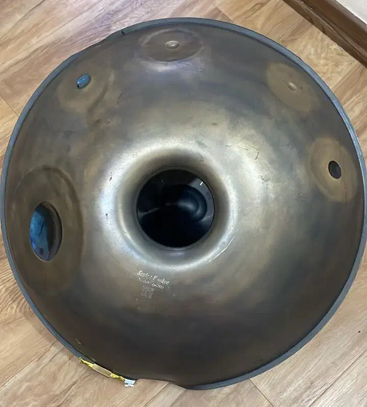 هنگ درام|درام و پرکاشن|تهران, آهنگ|دیوار