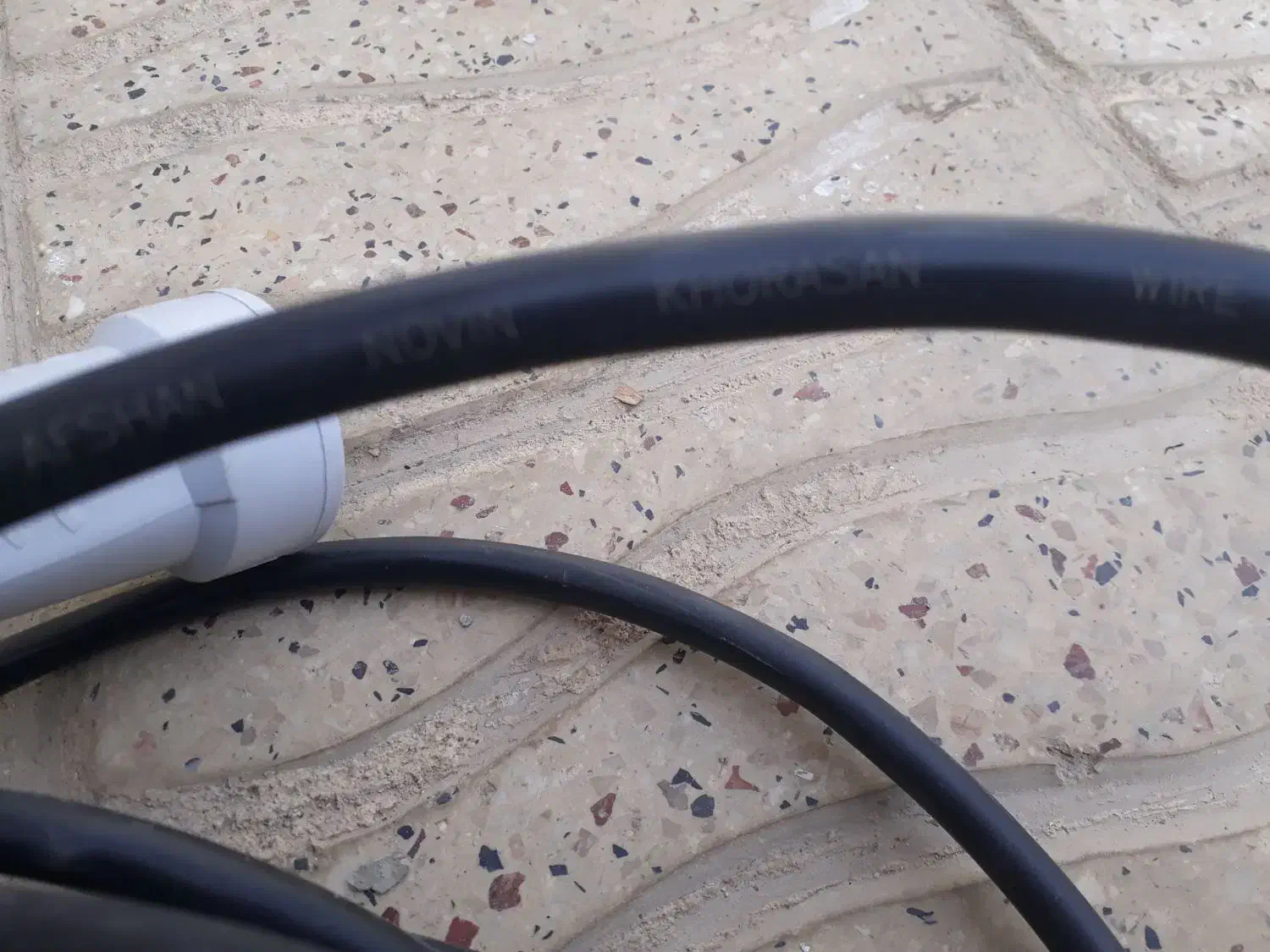 سیم سیار کابل۲×۶|ابزارآلات|نهاوند, |دیوار