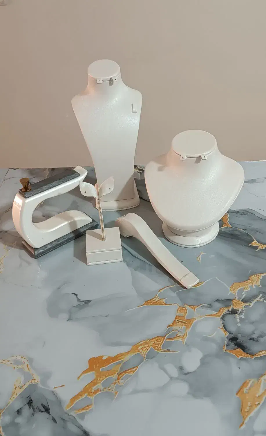 مانکن طلا|فروشگاه و مغازه|کرج, گلشهر|دیوار