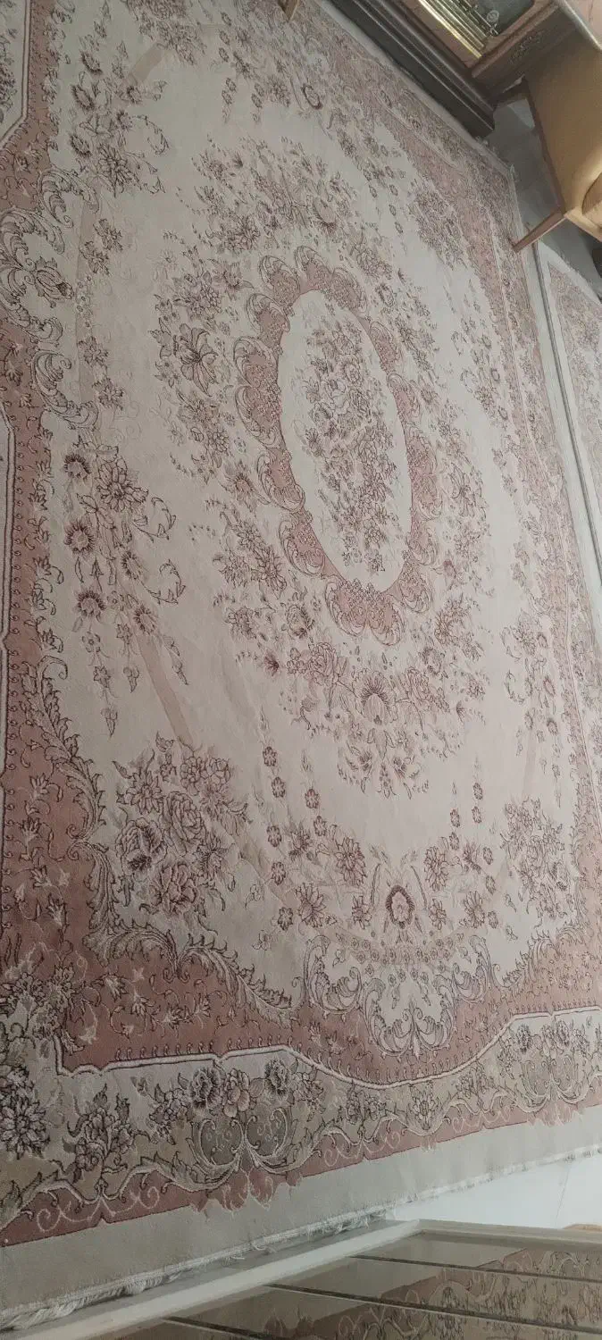 دوعددفرش ماشینی کرمی9متری و12متری|فرش|نیشابور, شهرک بسیج|دیوار