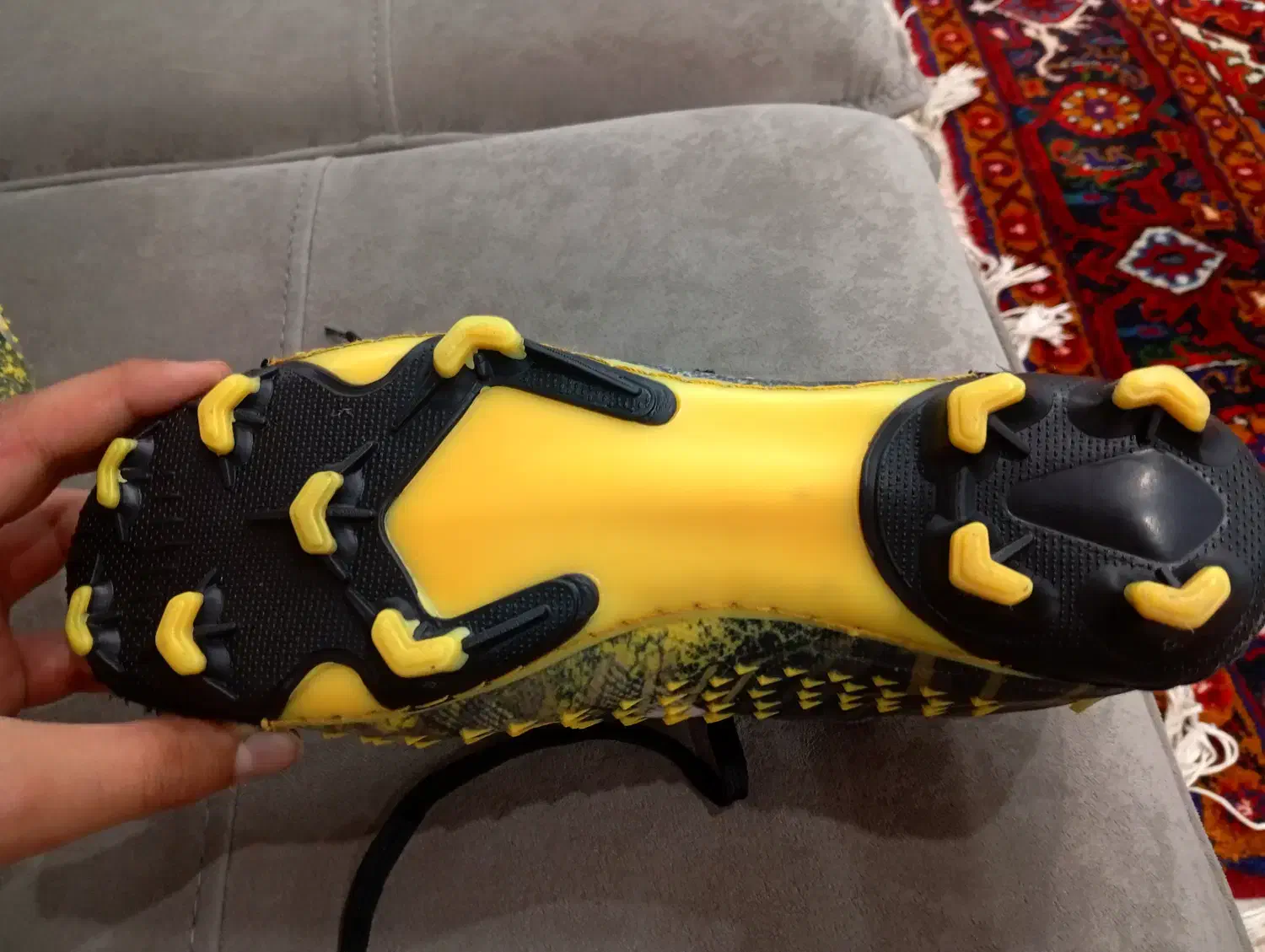 کفش فوتبال نو وتمیز|تجهیزات ورزشی|مراغه, |دیوار