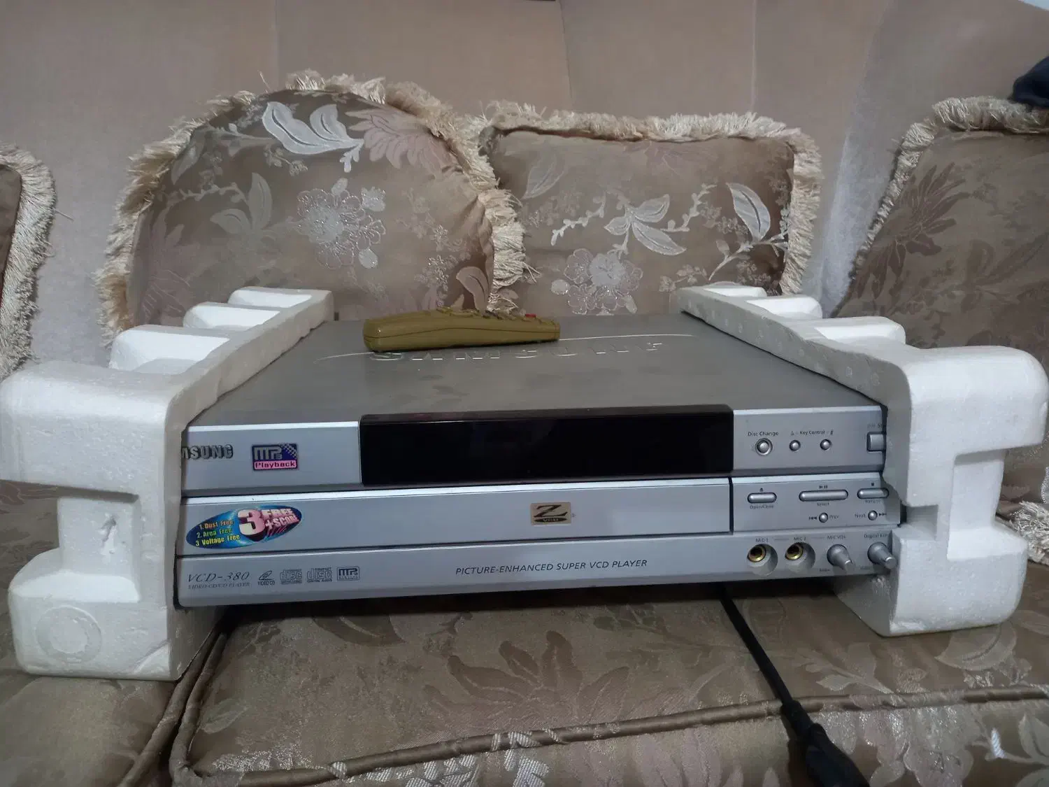 فروش فوری دستگاه پخش کننده ویدیویی|پخشکننده DVD و ویدیو|لاهیجان, فیاض|دیوار