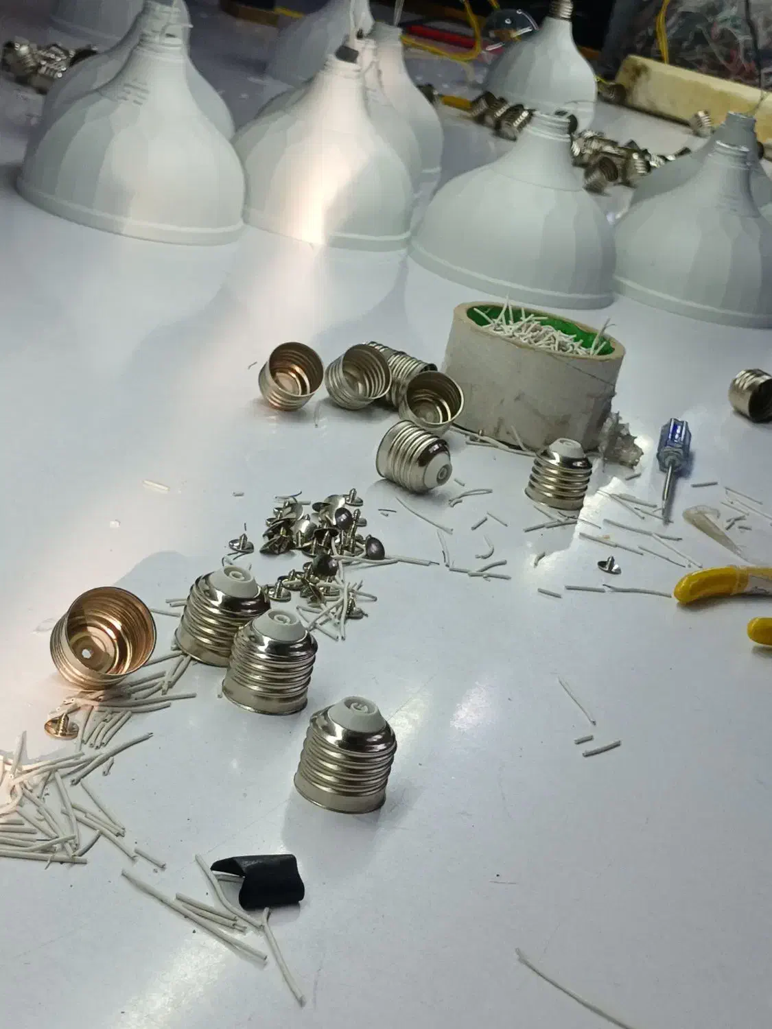 تاسیسات منزل تعمیرات لوله کشی و برقکاری|خدمات پیشه و مهارت|اشتهارد, |دیوار