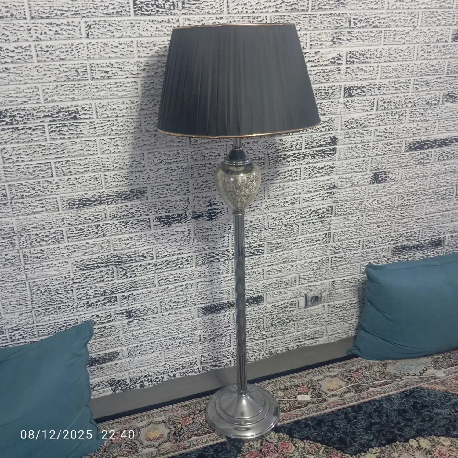 فروش ساعت و آباژور در حد نو|چراغ خواب و آباژور|رباطکریم, شهرک والفجر|دیوار