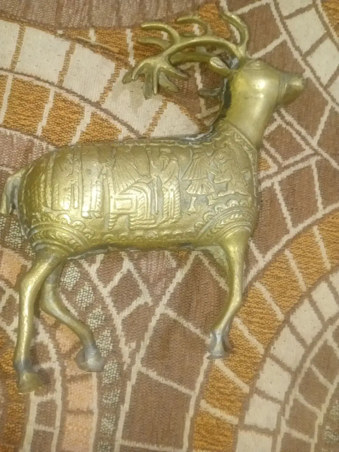 گوزن آثار باستانی|مجسمه، تندیس، ماکت|بم, |دیوار