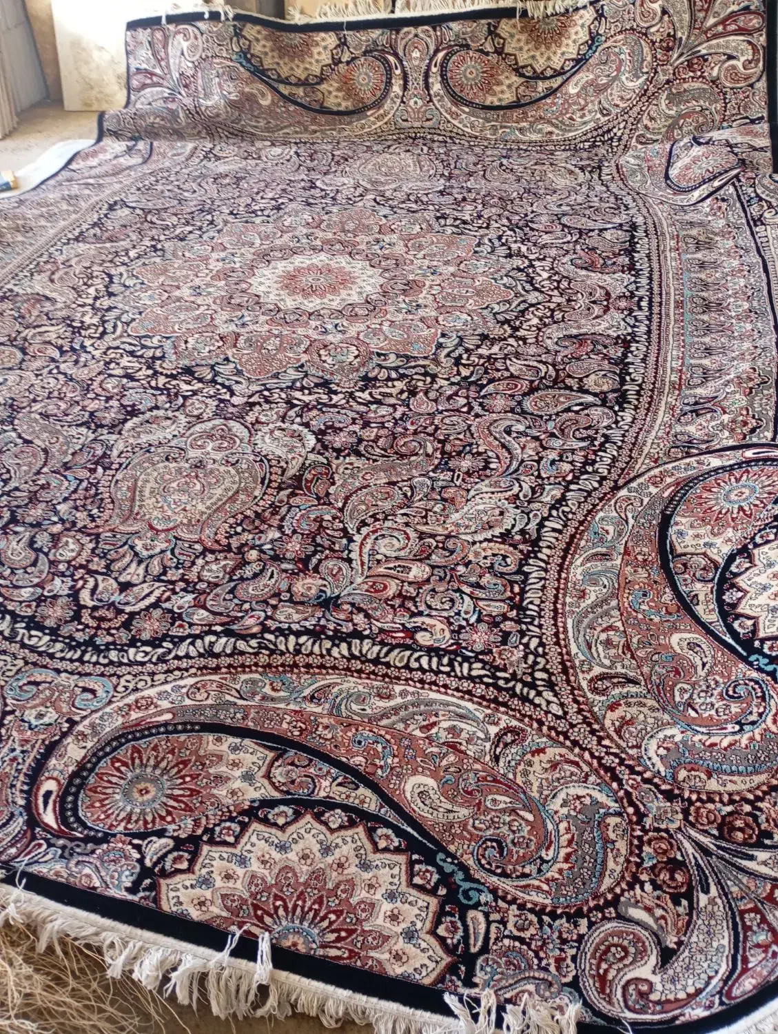 دو عدد فرش ۹ و ۱۲ متر|فرش|قم, سید معصوم|دیوار