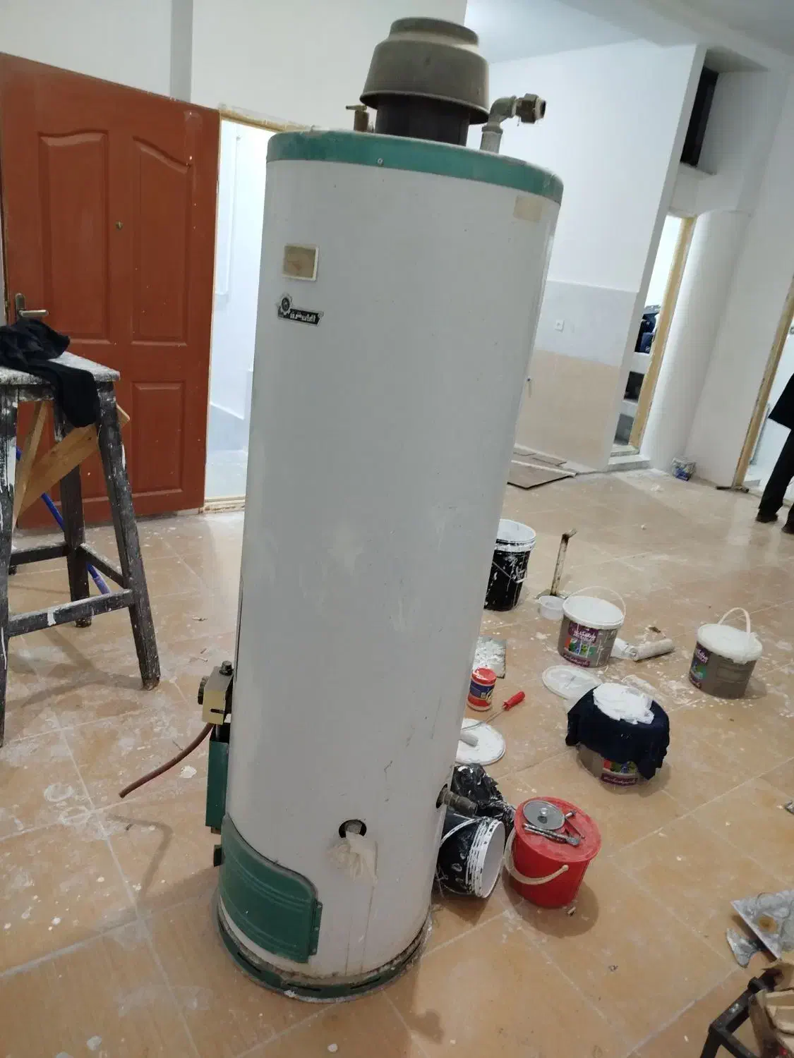 آب گمکن|آبگرمکن، پکیج، شوفاژ|نقده, |دیوار