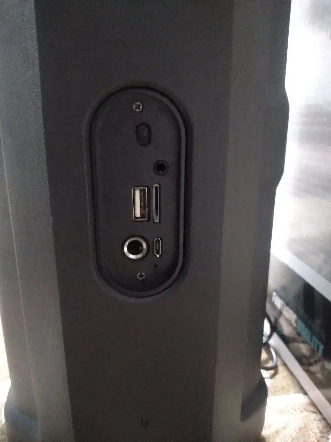 اسپیکر میکروفون دار|پخش‌کننده همراه|نهاوند, |دیوار