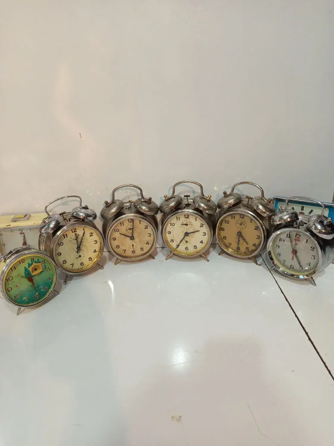 وسایل آنتیک وقدیمی|کلکسیون اشیاء عتیقه|کرمان, |دیوار