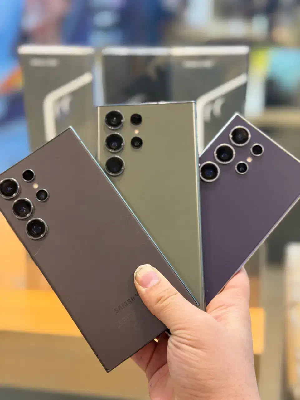 S23ultra/s24ultra کارکرده از دم قسط بازنشستگان|موبایل|تهران, پونک|دیوار