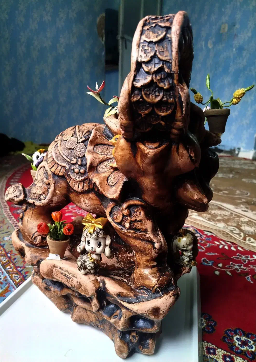 قلک|مجسمه، تندیس، ماکت|نورآباد, |دیوار