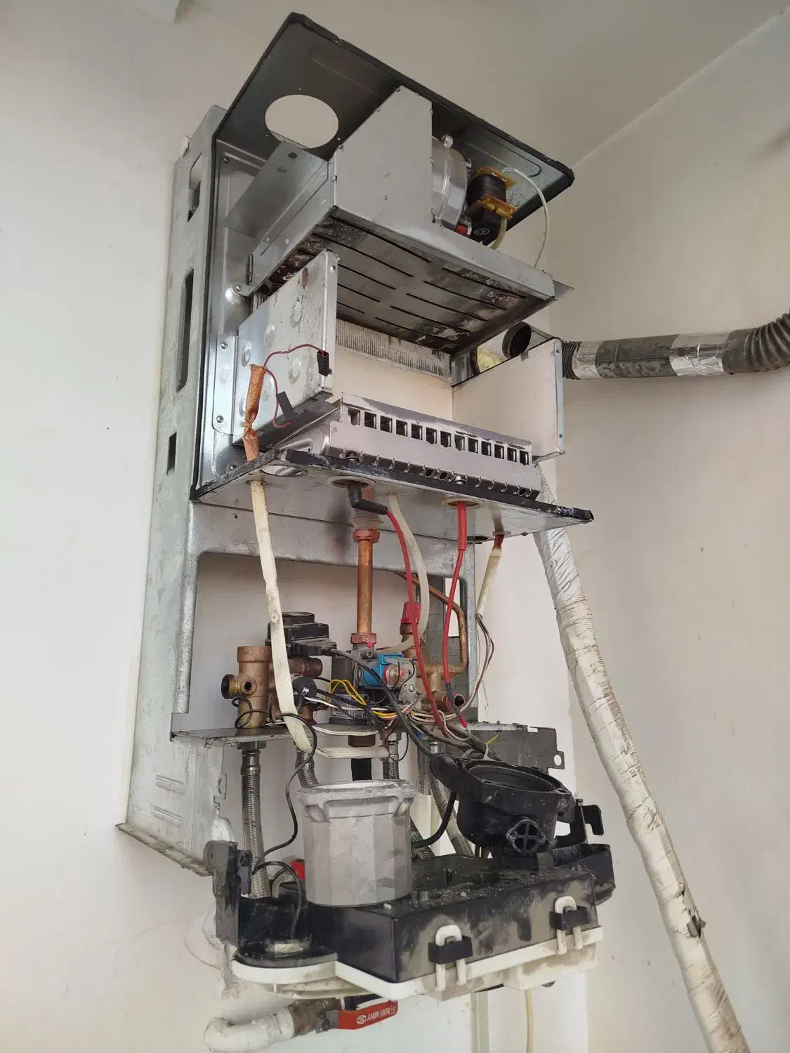 سرویس و تعمیرات انواع پکیج و در پردیس فاز ۸.۹.۱۱|خدمات پیشه و مهارت|پردیس, فاز ۱۱|دیوار