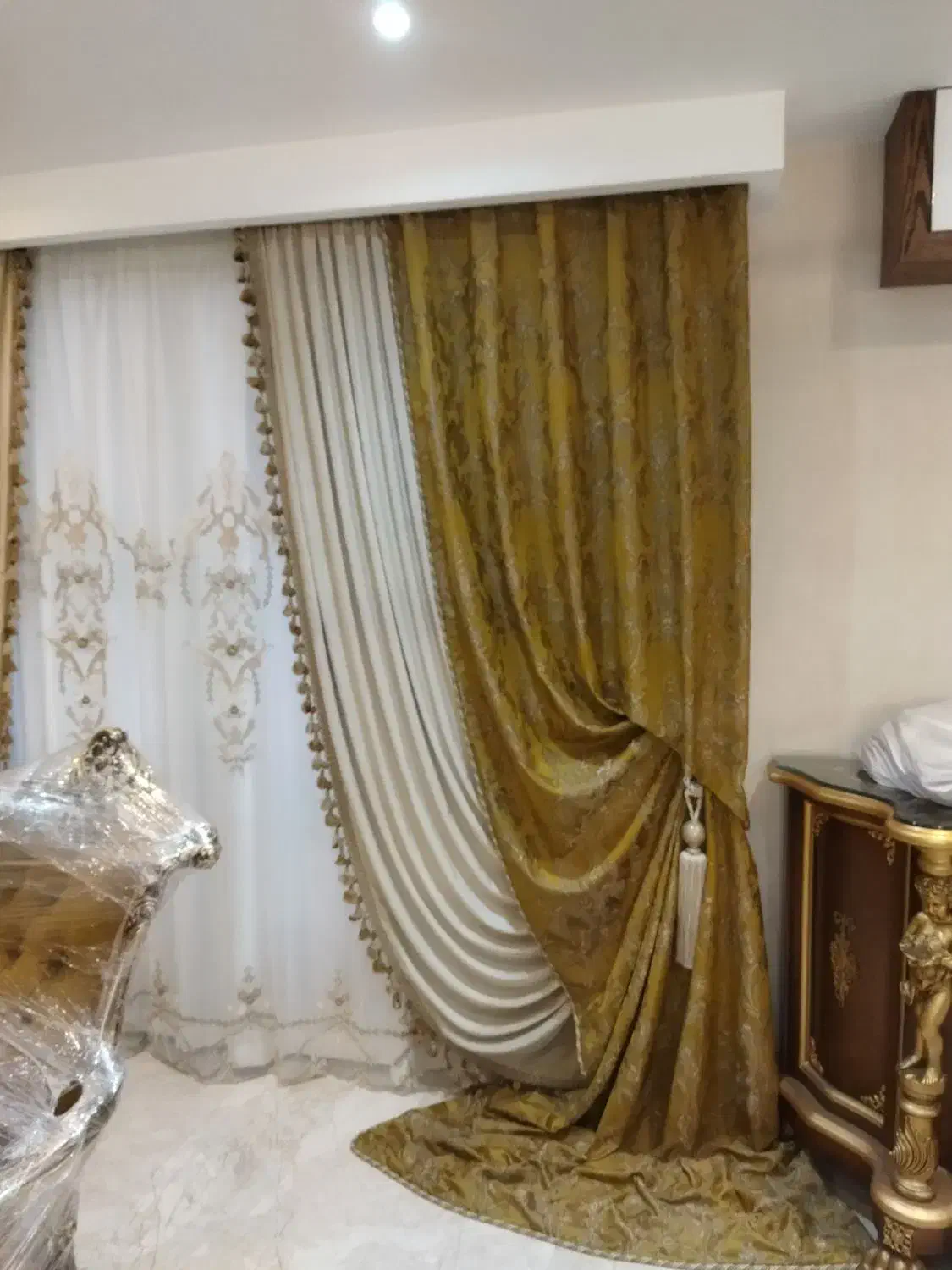 نصب پرده شستشو دوخت تعمیرات سابقه کار 20سال|خدمات پیشه و مهارت|اصفهان, مرداویج|دیوار